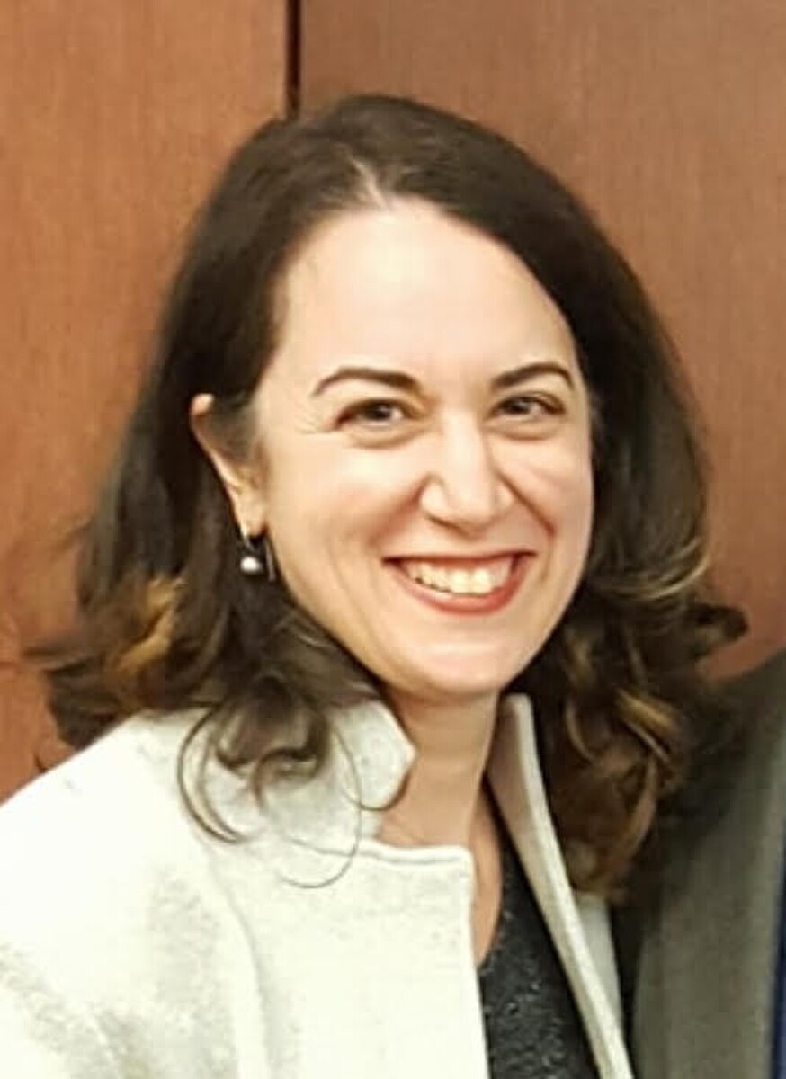 Yasemin Beşen-Cassino